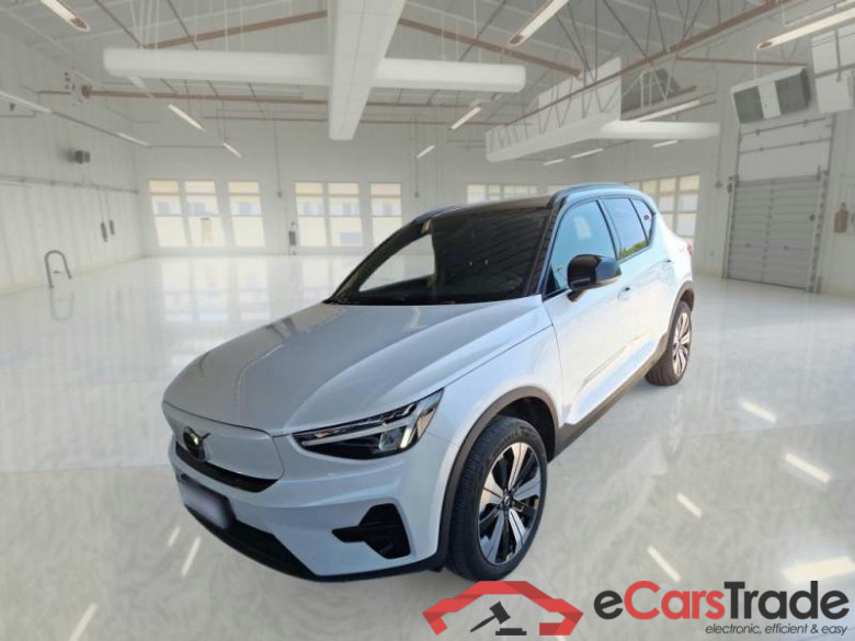 VOLVO XC40 / 2021 / 5P / SUV RECHARGE TWIN PLUS #1