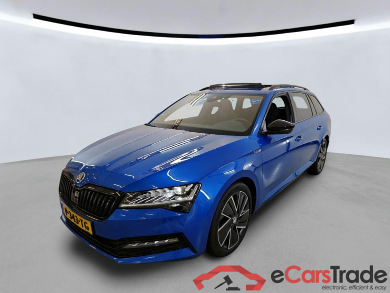 SKODA Superb Combi 110 kW #1