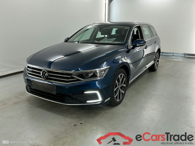 VOLKSWAGEN PASSAT VARIANT 1.4 TSI MSQ VARIANT GTE BUSINESS