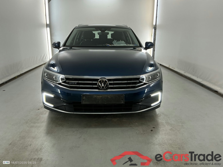 VOLKSWAGEN PASSAT VARIANT 1.4 TSI MSQ VARIANT GTE BUSINESS #2