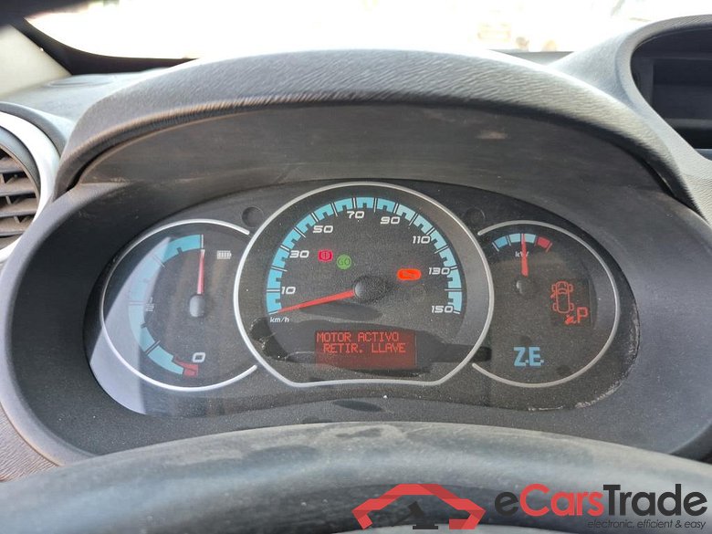RENAULT Kangoo Z.E./2013/3P/furgón derivado de turismo Z.E. Flexi  ***NO EXPORT*** #4