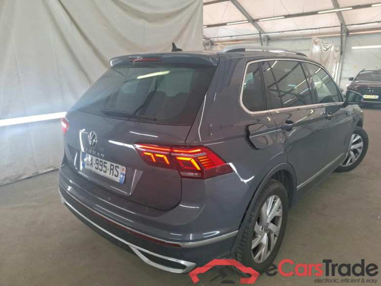 VOLKSWAGEN Tiguan / 2020 / 5P / SUV 1.5 TSI 150 DSG7 Elegance Exclusive #3