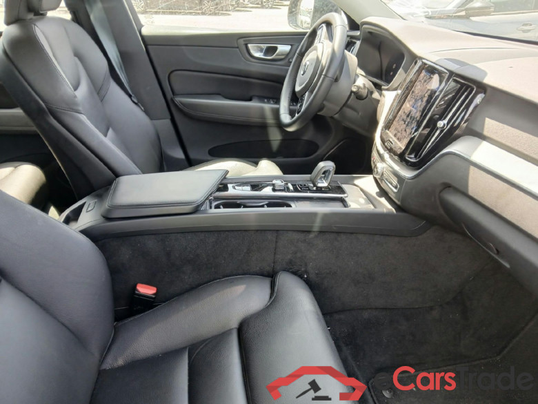 VOLVO XC60 / 2017 / 5P / todoterreno 2.0 B4 D AWD Plus Dark Auto #6