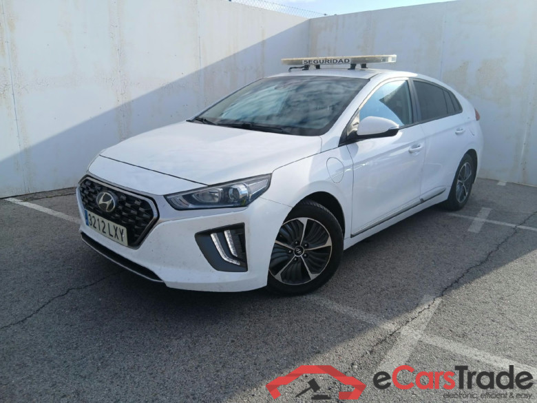 HYUNDAI IONIQ / 2019 / 5P / berlina con portón 1.6 GDI PHEV Klass DCT