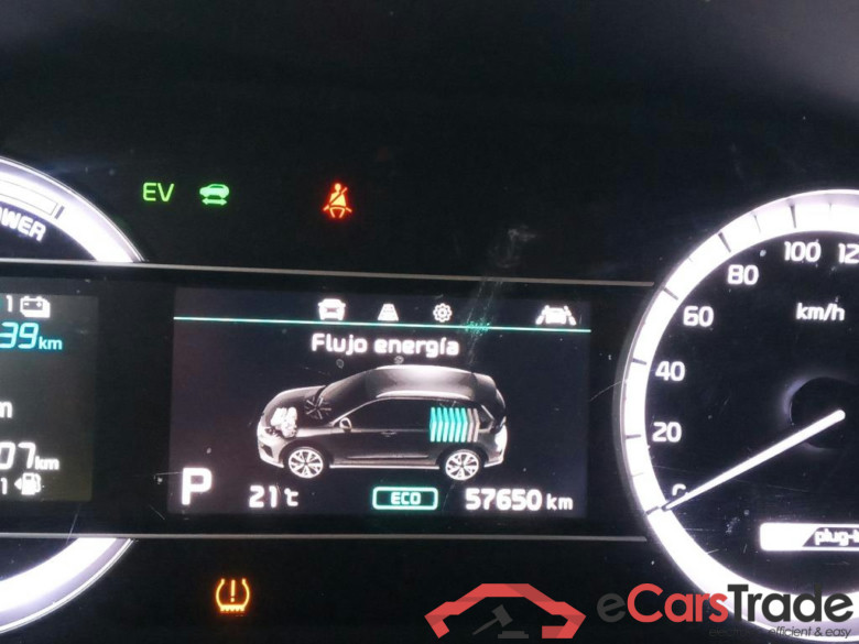 KIA Niro / 2019 / 5P / crossover 1.6 GDi PHEV 104kW (141CV) Concept #5
