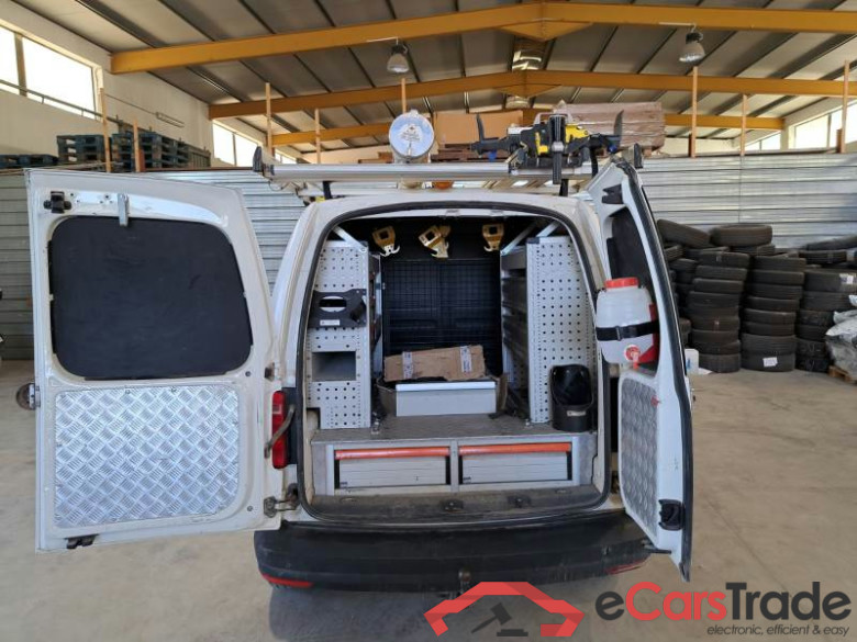 VOLKSWAGEN CADDY / 2015 / 4P / VETT. FURGONATA 2.0 TDI 122CV EURO6 4MOTION VAN #5