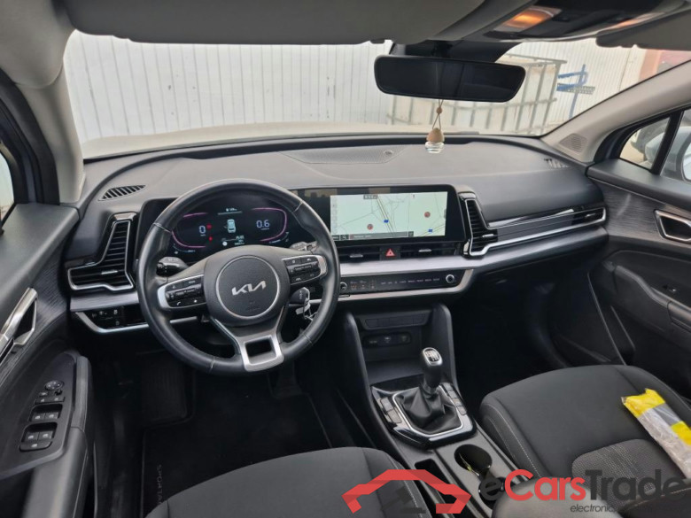 KIA Sportage / 2022 / 5P / todoterreno 1.6 T-GDi 110kW (150CV) Drive 4x2 #3