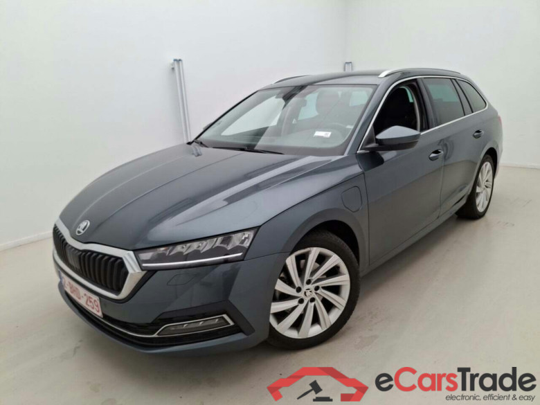 SKODA OCTAVIA COMBI 1.4 TSI IV CLEVER DSG