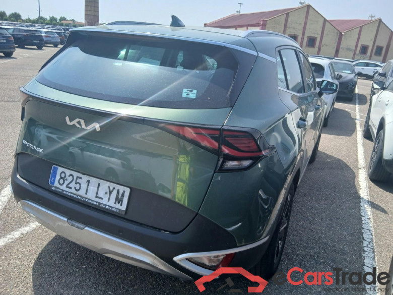 KIA Sportage / 2022 / 5P / todoterreno 1.6 T-GDi MHEV 110kW (150CV) Drive 4x2 #2