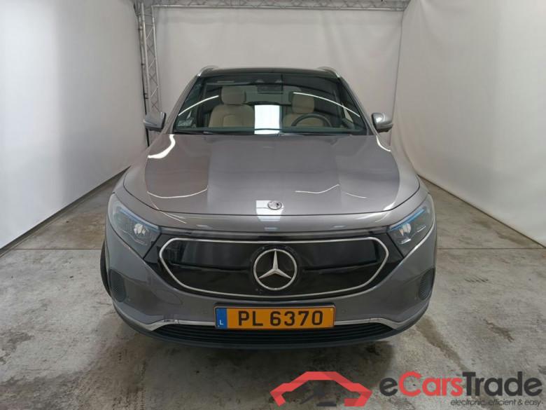 MERCEDES EQA (H293) 66.5 kWh EQA 300 4-Matic Luxury Line 5d #1
