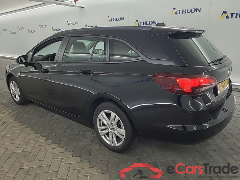 OPEL Astra Sports Tourer 1.2 turbo 81kW Edition 5D #4