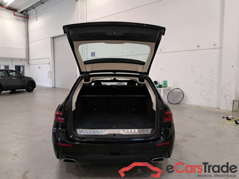 BMW SERIE 5 / 2020 / 5P / STATION WAGON 530E XDRIVE BUSINESS AUTO TOURING #5