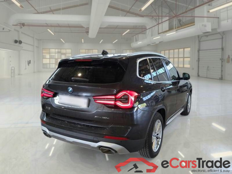 BMW X3 / 2021 / 5P / SUV XDRIVE 30E #2