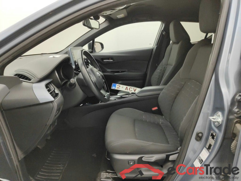 Toyota C-HR 1.8 VVT i-Hybrid C-Lub Mono-Tone E-CVT 5d #3