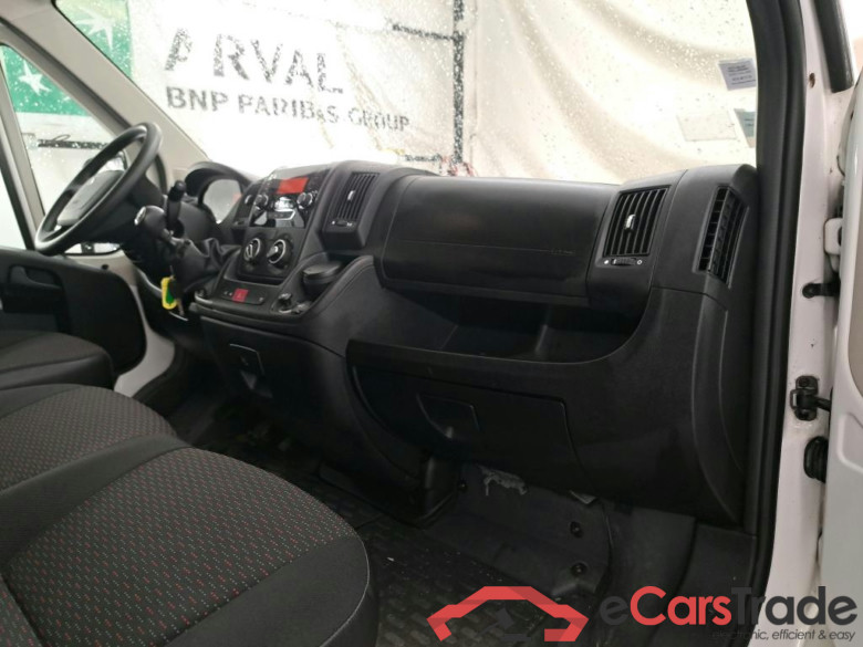 PEUGEOT Boxer / 2014 / 4P / Combi 2.2 BLUEHDI 140 S&S 330 L1H1 ACCESS #5