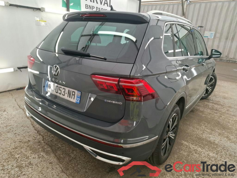 VOLKSWAGEN Tiguan / 2020 / 5P / SUV 1.4 eHybrid 245 DSG6 Elegance #3