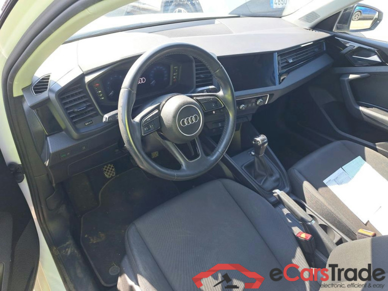 AUDI  A1 Sportback Advanced 25 TFSI 70kW (95CV) (CX) #3