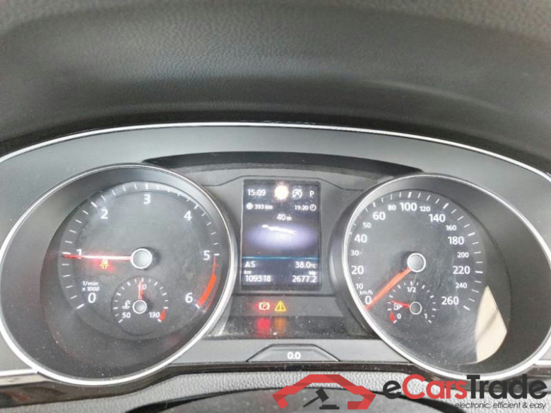 VOLKSWAGEN PASSAT / 2019 / 5P / STATION WAGON VAR. 2.0TDI SCR EVO 90KW BUSINESS DSG #4
