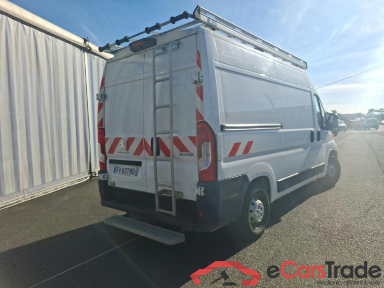 PEUGEOT Boxer / 2014 / 4P / Fourgon tôlé BlueHDi S&S 120 PREMIUM 335 L2H2 #3