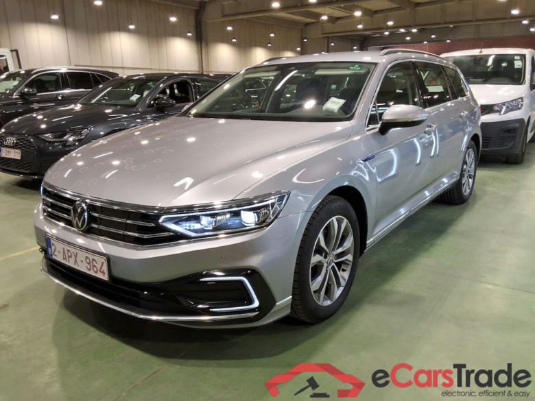 VOLKSWAGEN PASSAT VARIANT GTE - 2020 1.4 TSI PHEV GTE Business DSG