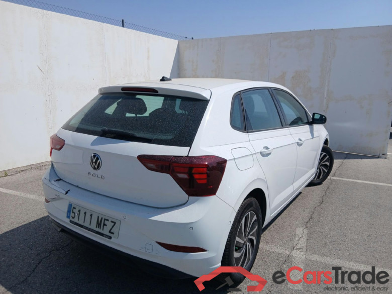 VOLKSWAGEN Polo / 2021 / 5P / berlina con portón Life 1.0 TSI 70kW (95CV) #2