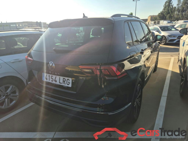 VOLKSWAGEN Tiguan / 2020 / 5P / todoterreno Life 2.0 TDI 110kW (150CV) DSG (AC2) #2