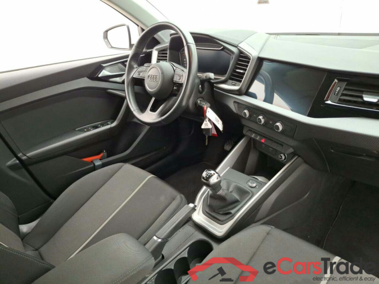 AUDI A1 1.0 25 TFSI #3