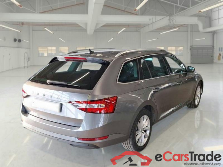 SKODA SUPERB WAGON / 2019 / 5P / STATION WAGON 2.0 TDI EVO 110KW EXECUTIVE DSG #2