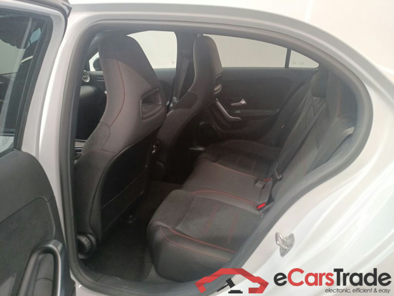MERCEDES CLASSE A (W177) A 250e 160hp PHEV AMG Line 5d #3