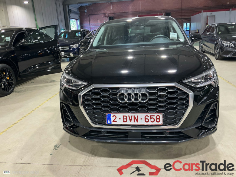 AUDI Q3 Sportback 1.4 45 TFSI E S TRONIC #2