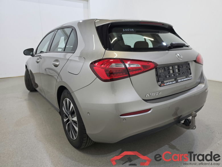 Mercedes A 180d Aut. Widescreen Navi KeylessGo Camera Klima PDC ... #6