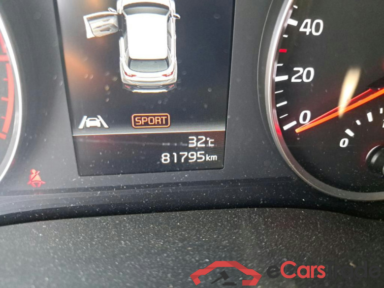 KIA Stonic / 2017 / 5P / todoterreno 1.0 T-GDi 88kW (120CV) MHEV iMT Drive #5