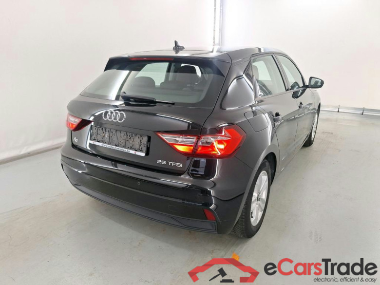 AUDI A1 SPORTBACK 1.0 25 TFSI ATTRACTION #4
