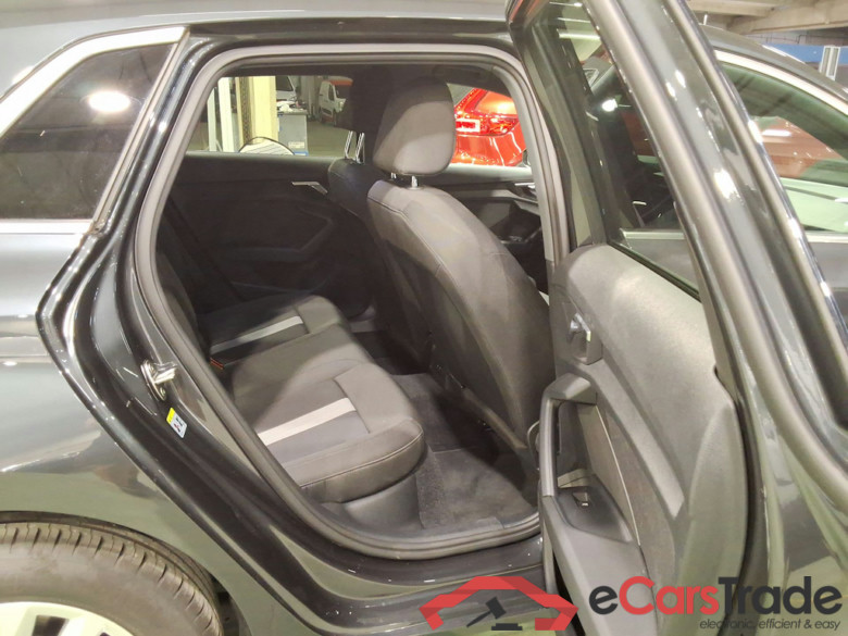 AUDI A3 2.0 35 TDI 110KW S TRONIC #5