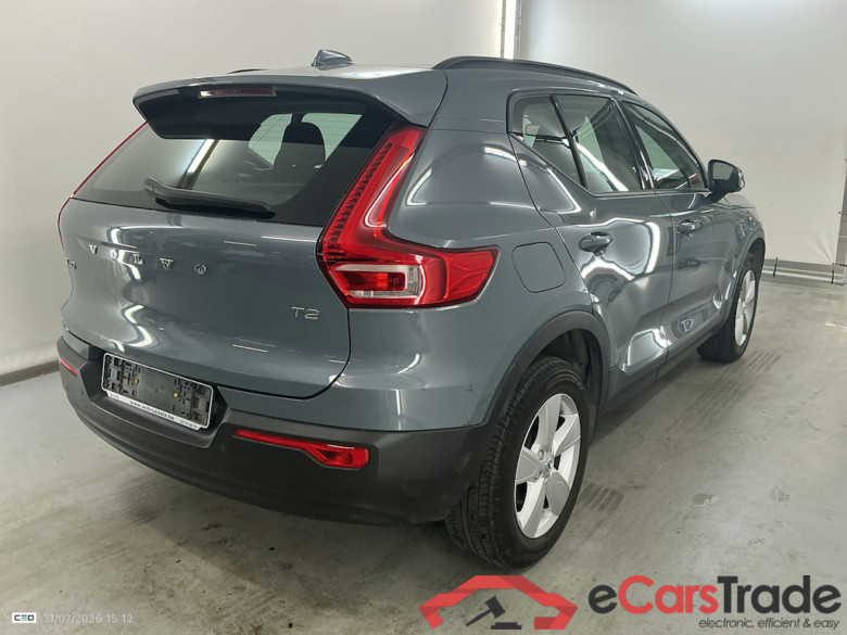 VOLVO XC40 1.5 T2 GEARTRONIC MOMENTUM CORE #4