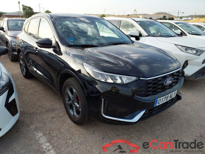 FORD Kuga 2.5 PHEV 243cv AutomÃ¡tico WT + gancho ST-LINE X(Pano-Roof + Winterpack)