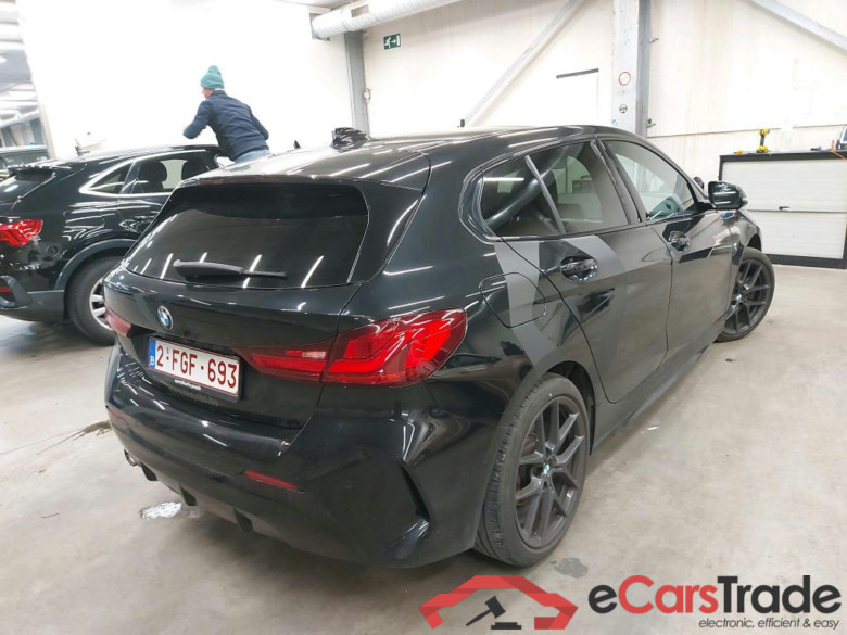 BMW - BMW 1 HATCH 116dA 116PK M Sport & Pack Business With Heated Sport Seats & Cruise Control & Parking Assistant Pack #2