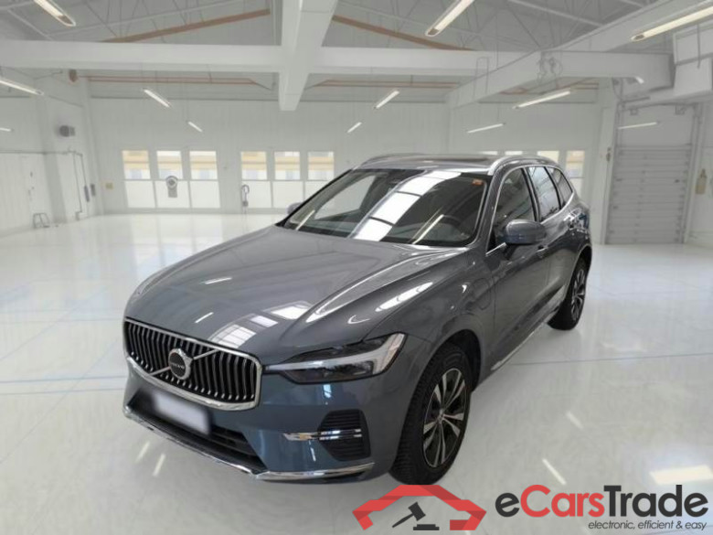 VOLVO XC60 / 2021 / 5P / SUV T6 PLUG-IN AWD AUTO CORE #1