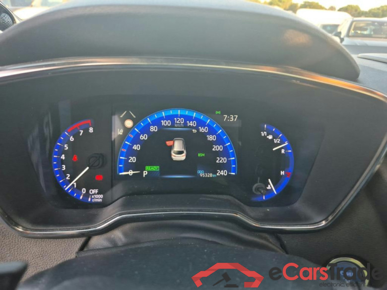 TOYOTA Corolla / 2019 / 5P / familiar 2.0 180H ADVANCE LUXURY TOURING SPORT #4