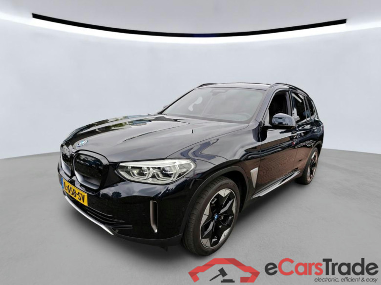 BMW iX3 210 kW #1