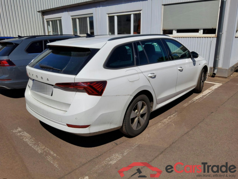 Octavia Combi Tour 2.0 TDI 85KW MT6 E6d #2
