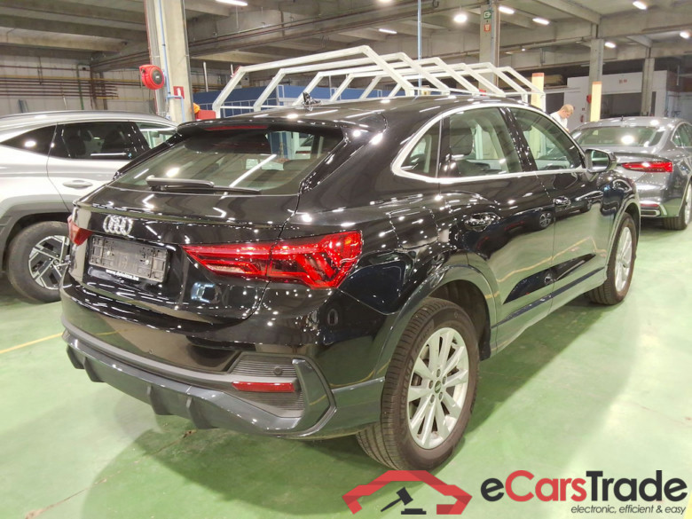 AUDI Q3 Sportback 1.4 45 TFSI E S TRONIC #4