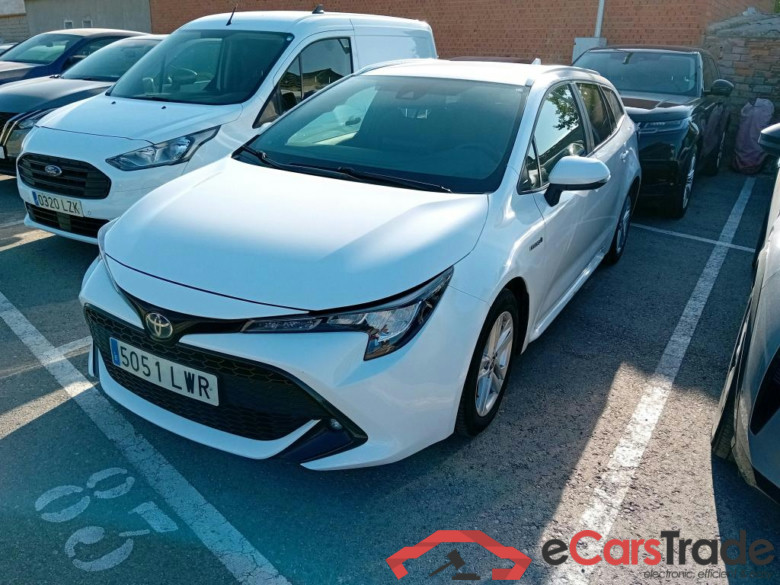 TOYOTA Corolla / 2019 / 5P / familiar 1.8 125H BUSINESS PLUS E-CVT TOU SPORT