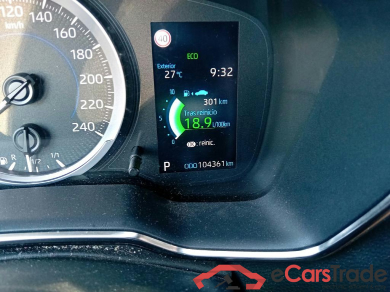 TOYOTA Corolla / 2019 / 5P / familiar 1.8 125H BUSINESS PLUS E-CVT TOU SPORT #5