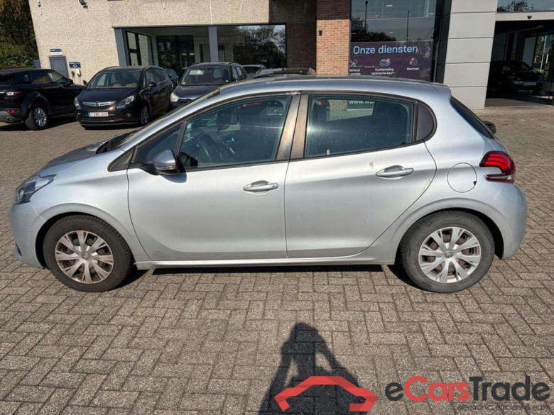 Peugeot 208 1.2 PureTech Display Klima ... #2