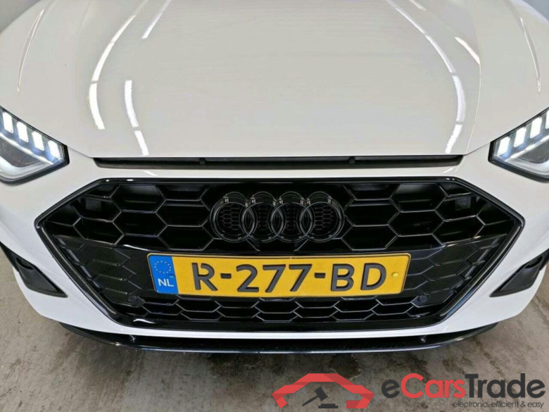 AUDI A4 Avant 35 TFSI S ed. Comp. #4