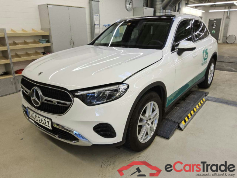 Mercedes-Benz GLC (BM 254)(06.2022->) DE - SUV5 GLC 200 EU6d, 4Matic Avantgarde, 2022 - 2024