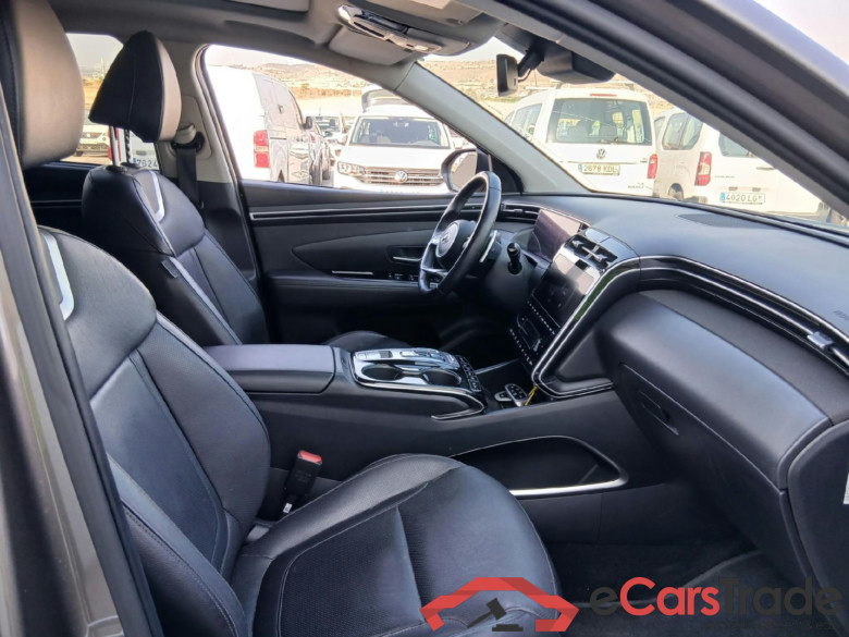 HYUNDAI Tucson / 2020 / 5P / todoterreno 1.6 TGDI PHEV 195kW Style Auto 4x4 #6