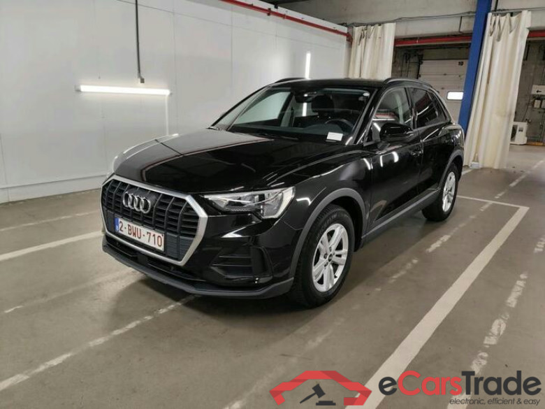 Audi Q3 Q3 35 TFSI S tronic Bus. Ed. Attraction (Mild Hybrid) 110kW/150pk  5D/P Auto-7 #1