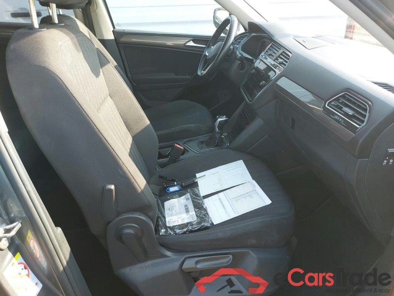 VOLKSWAGEN Tiguan Allspace / 2021 / 5P / todoterreno Life 2.0 TDI 110kW (150CV) DSG #6
